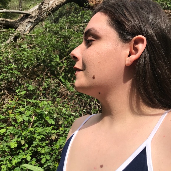 Meet Your Posher Raven 💕 - Picture 3 of 5